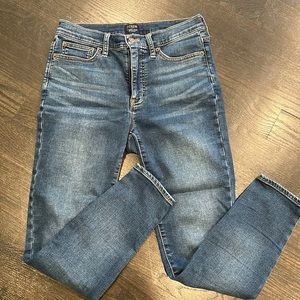J.Crew high-rise skinny jeans. Size 28.